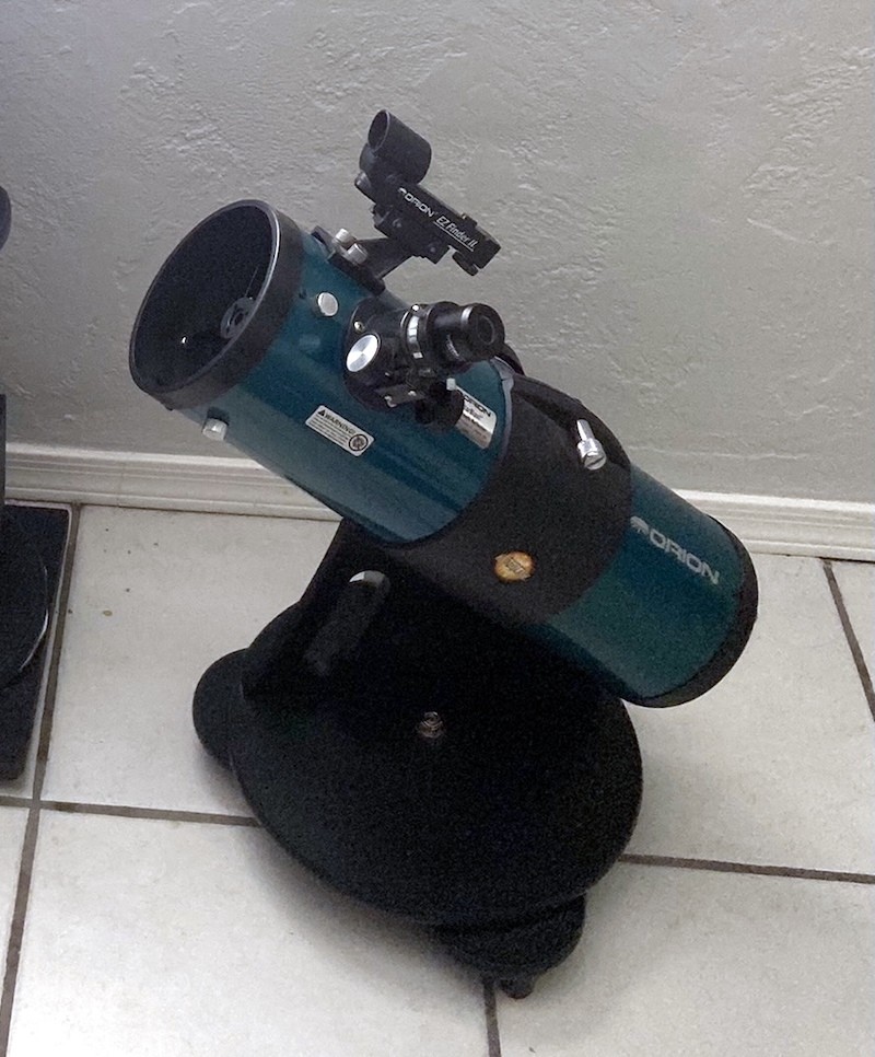 Orion StarBlast Telescope Review (4.5″ and 6″)