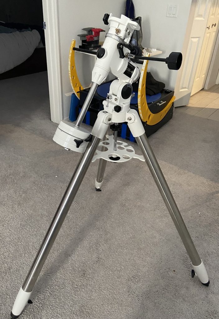 The Omni CG-4 equatorial mount of Celestron