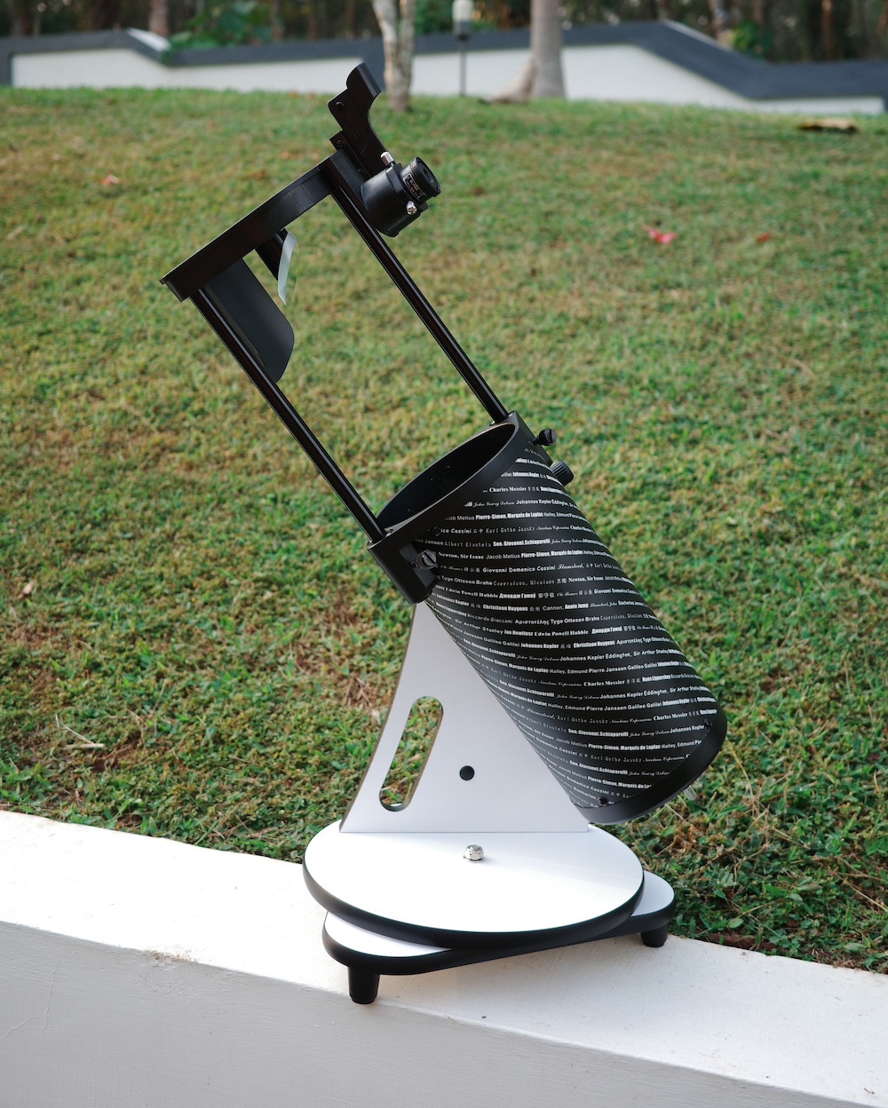 Sky-Watcher Heritage 130 Tabletop Dobsonian