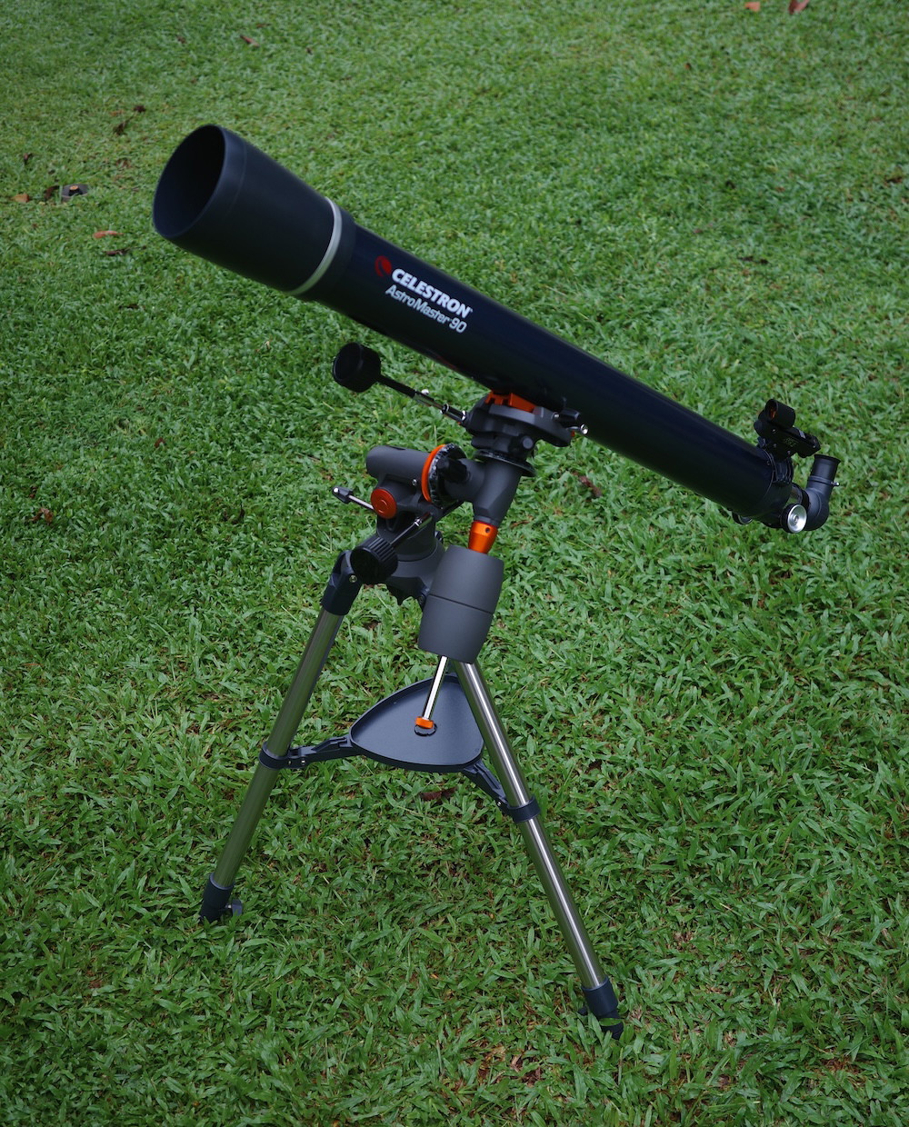 Celestron Astromaster 90EQ