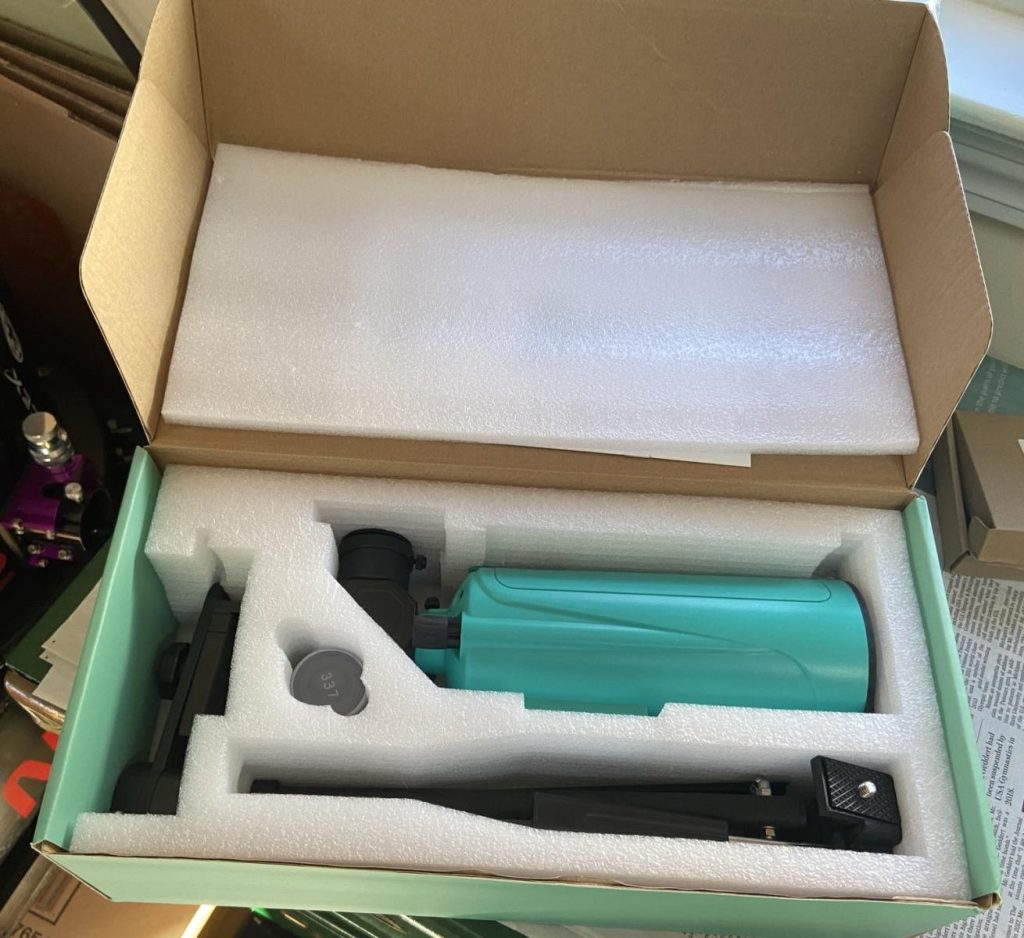Sarblue Tabletop with Tripod in the box it came with